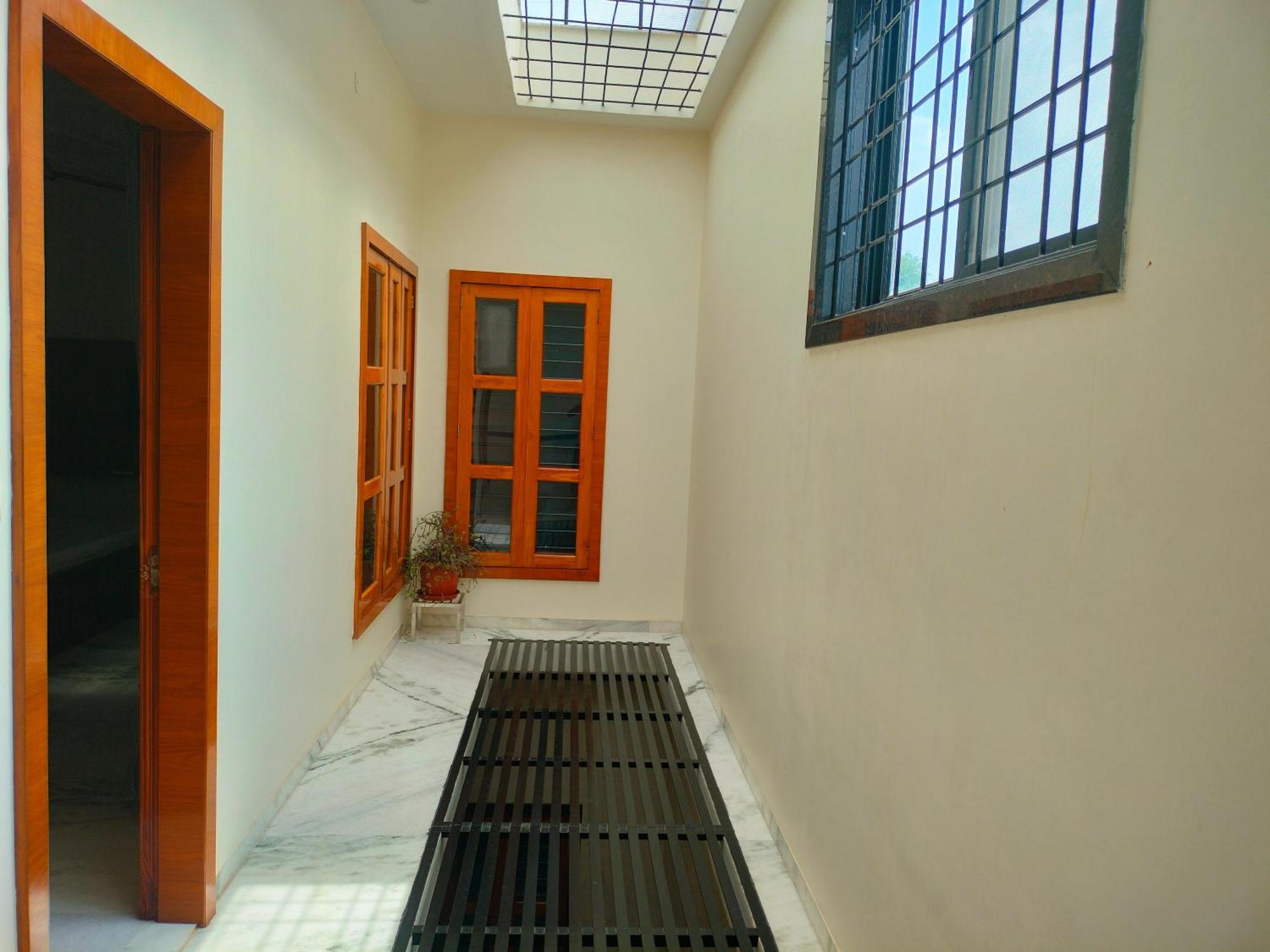 Amritam Palace A Luxury Ac Home Stay Ringas Екстериор снимка