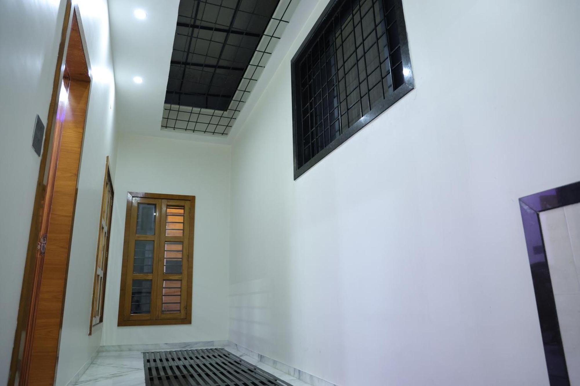 Amritam Palace A Luxury Ac Home Stay Ringas Екстериор снимка