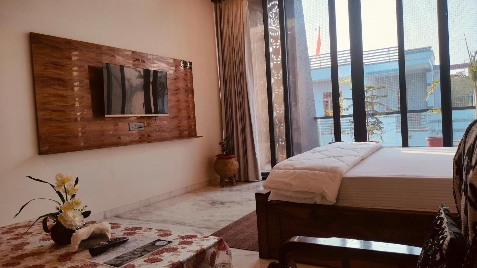 Amritam Palace A Luxury Ac Home Stay Ringas Екстериор снимка