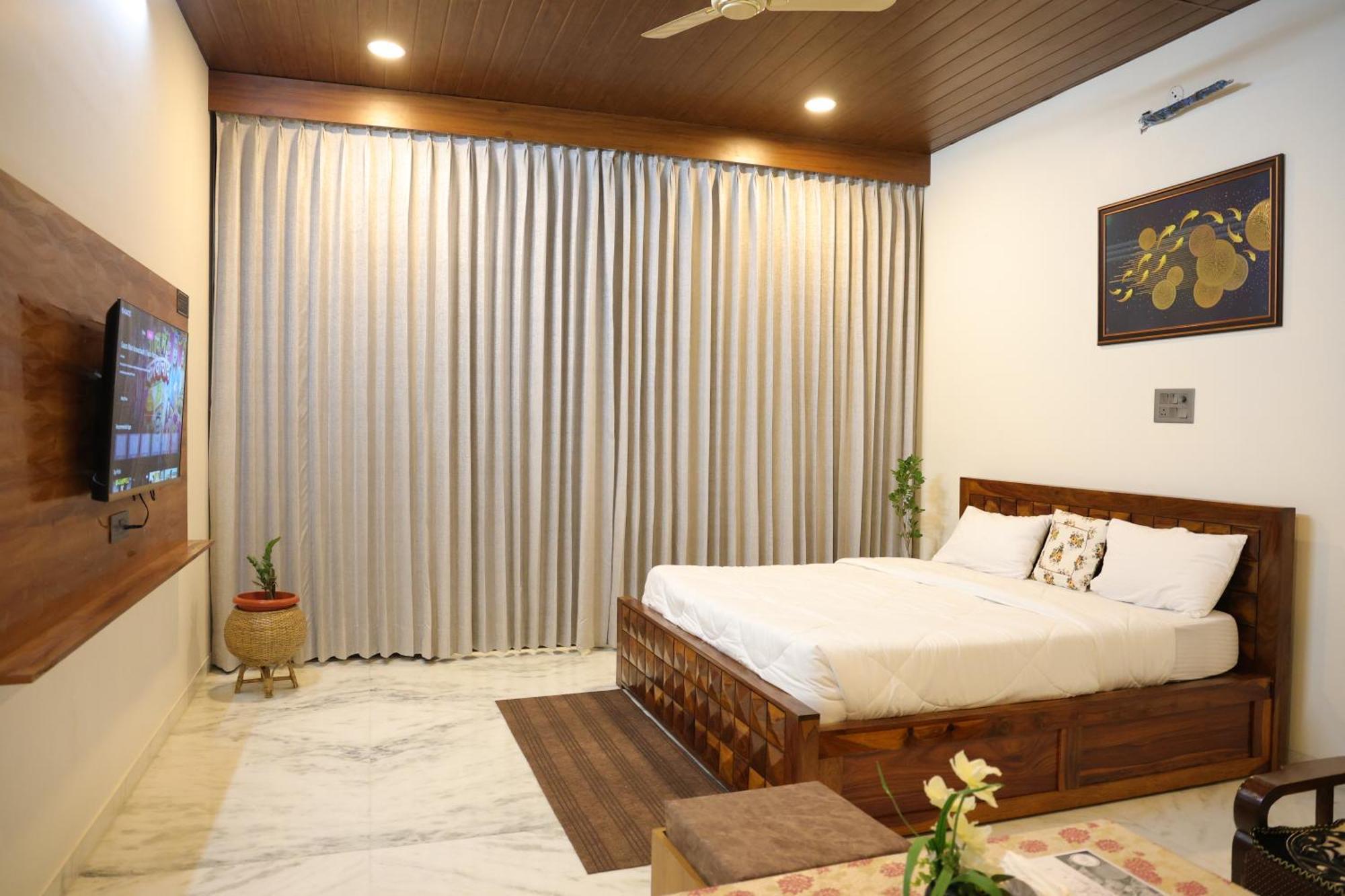 Amritam Palace A Luxury Ac Home Stay Ringas Екстериор снимка